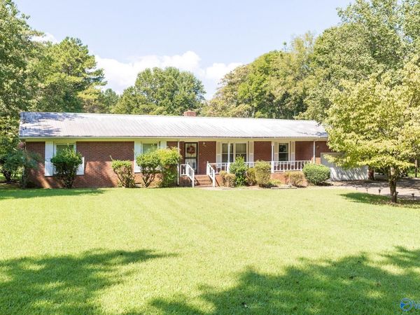 336 Tumpkins Lane NE, Huntsville, AL 35811