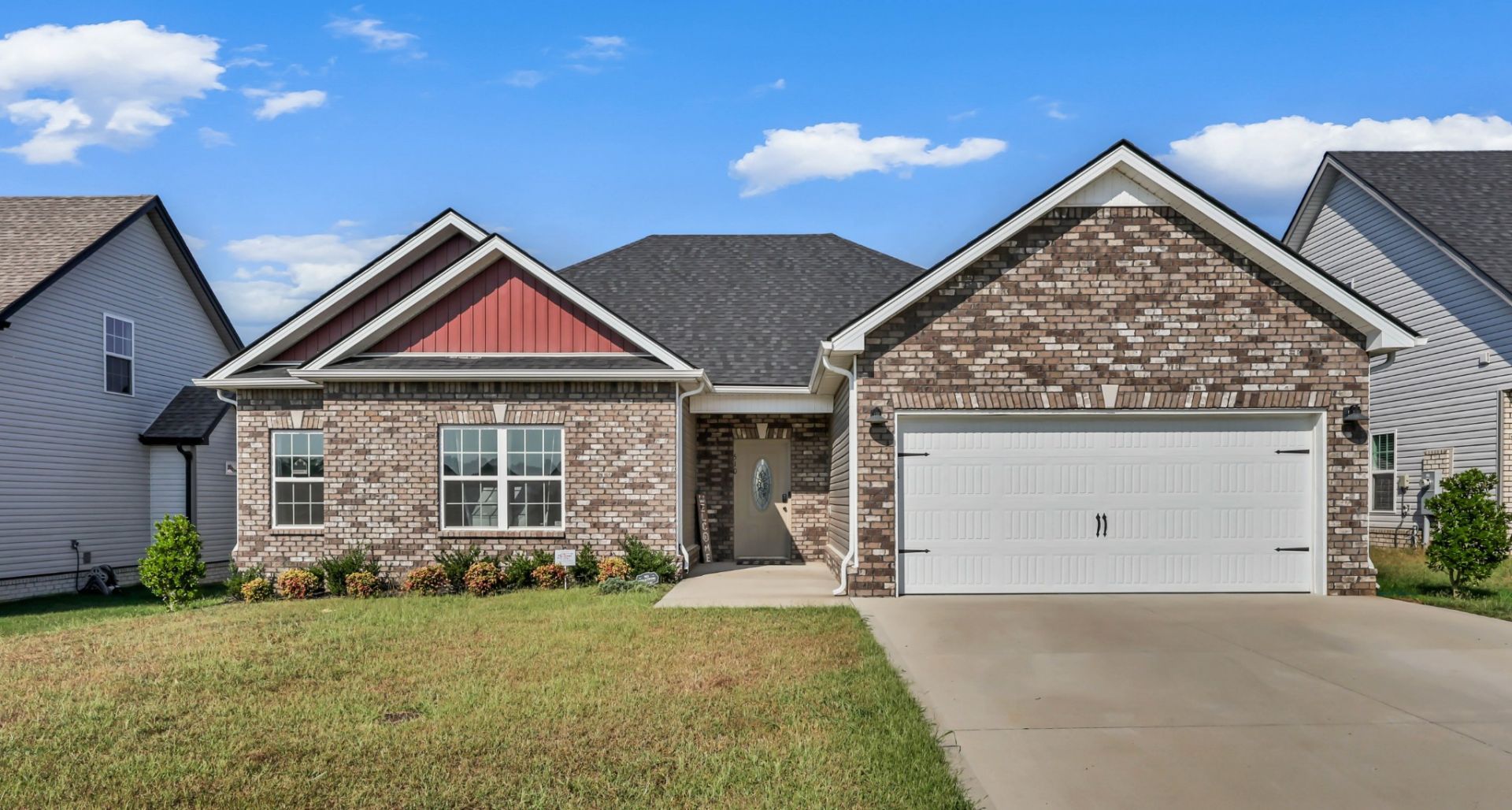 510 Shutes Folley Ln  Clarksville, TN 37042