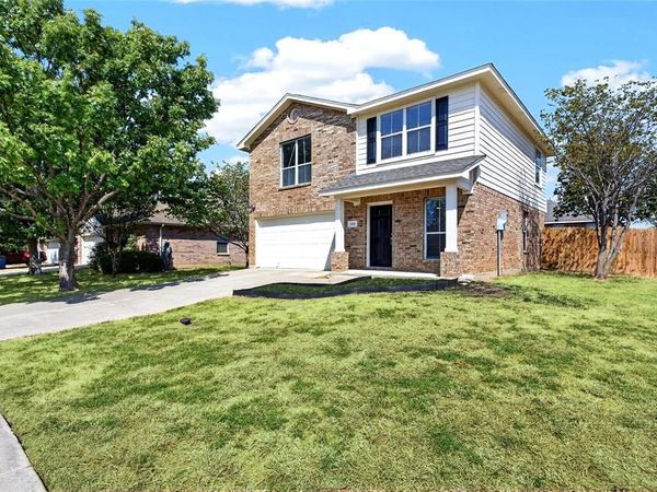 129 Maned Drive , Sanger, TX 76266