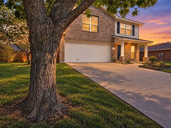 129 Maned Drive, Sanger, TX 76266