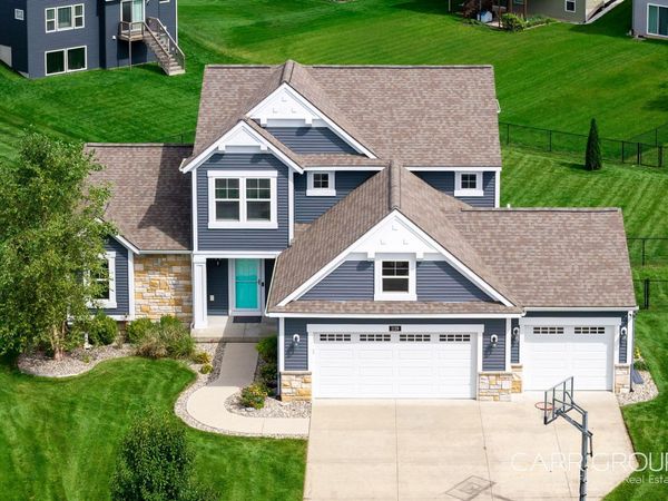 1119 Arbor Meadow Drive SE, Byron Center, MI 49315