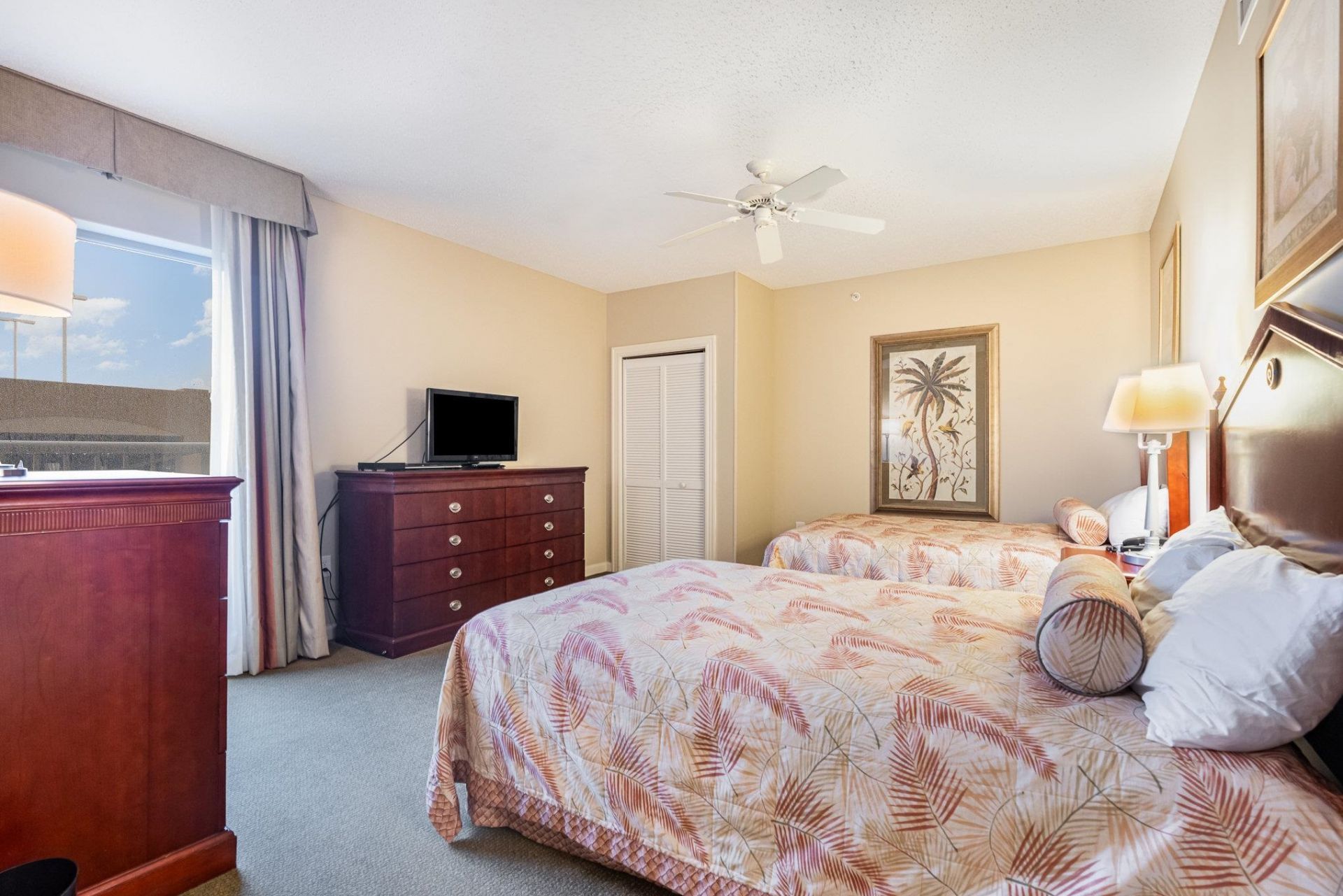 9994 Beach Club Dr. Photo 13