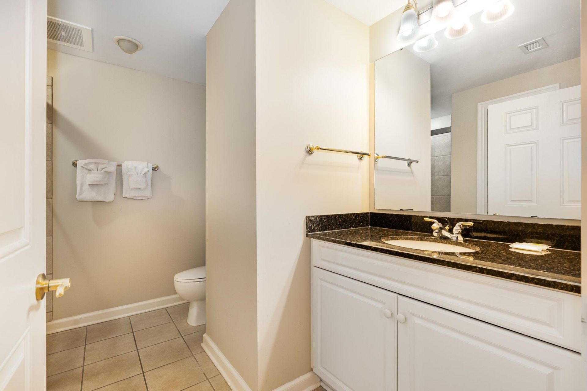 9994 Beach Club Dr. Photo 17