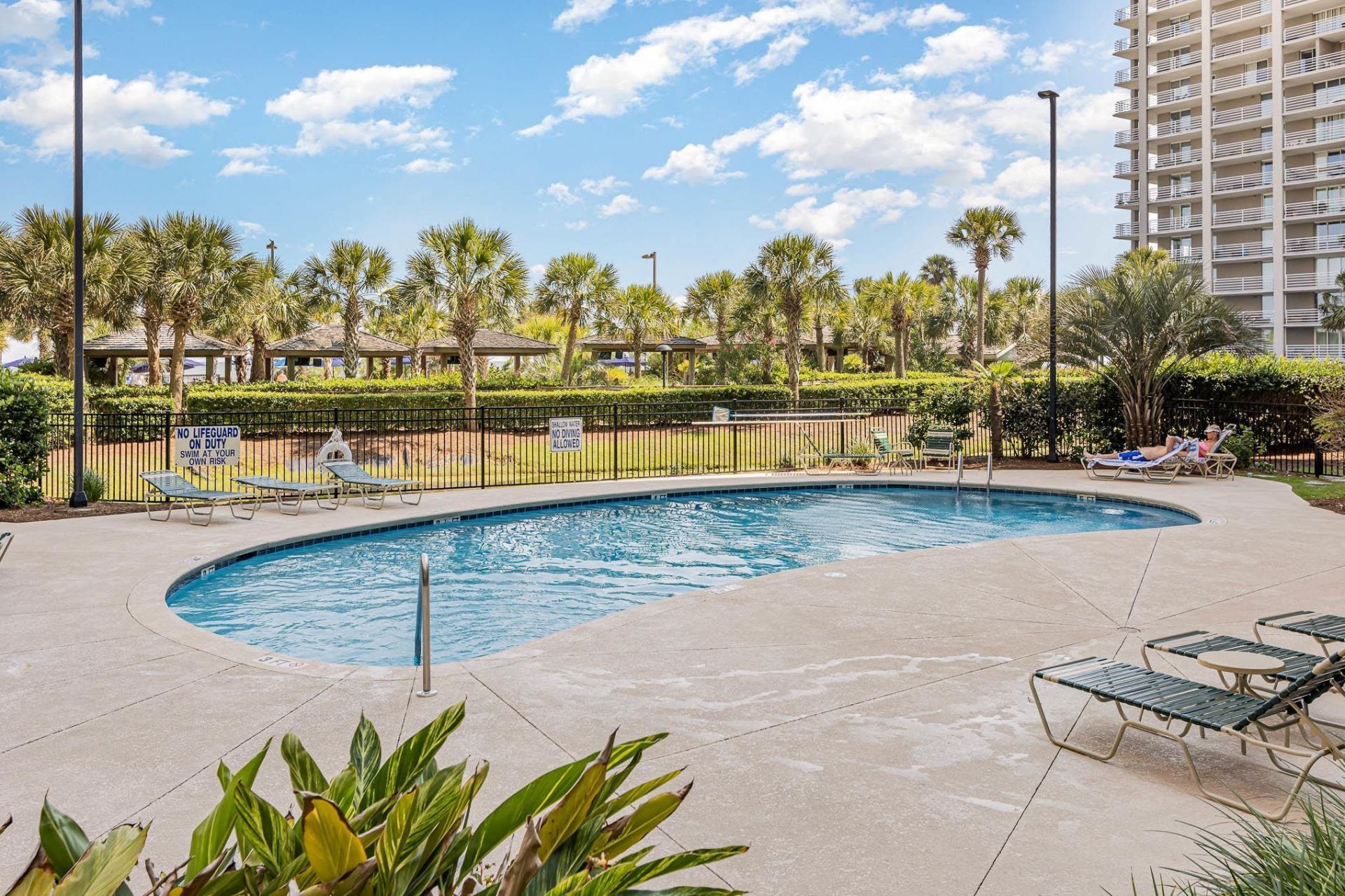 9994 Beach Club Dr. Photo 37