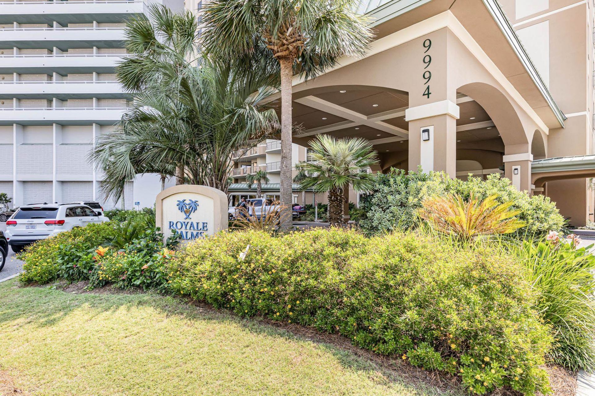9994 Beach Club Dr. Photo 4