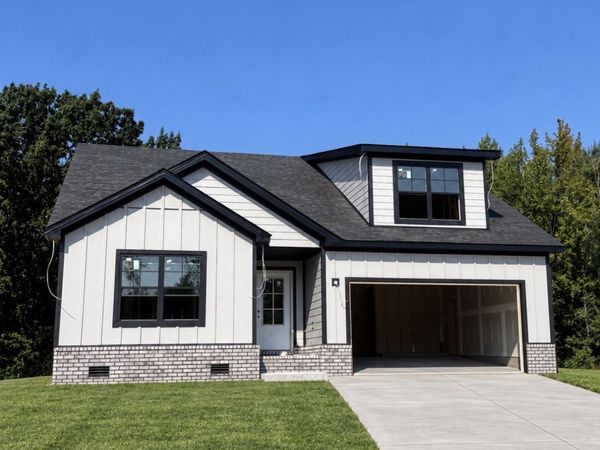 375 Hereford Farms , Clarksville, TN 37043