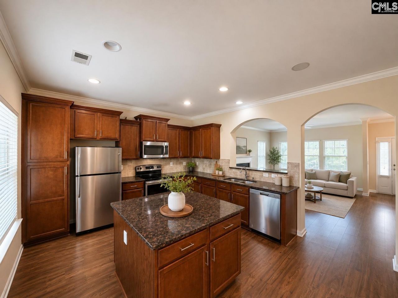 815 Burnview Lane  Photo 7