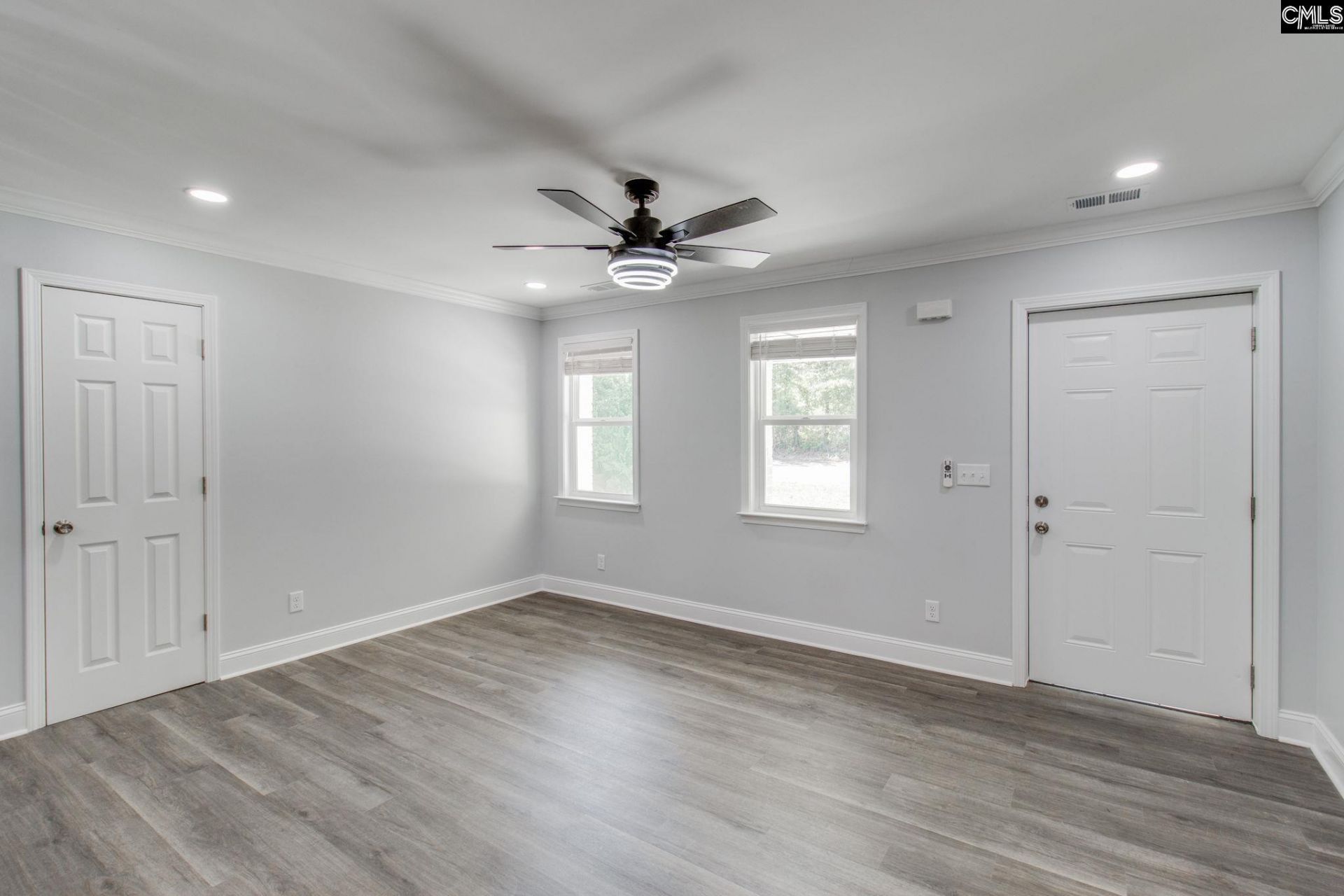2327 Willow Street  Photo 8