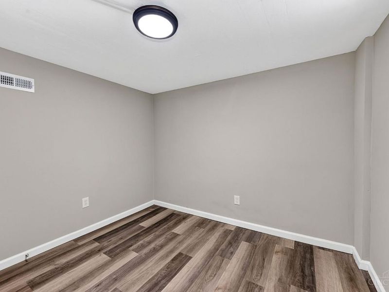 708 Danvers Drive, Cincinnati, OH 45240 Photo 17