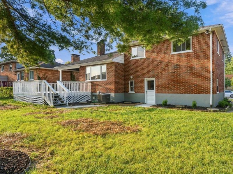 708 Danvers Drive, Forest Park, OH 45240 Photo 8