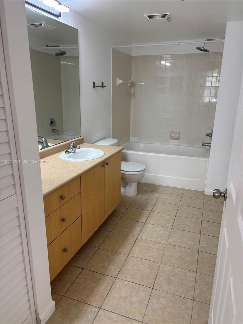 1919 Van Buren St , Unit 207A, Hollywood, FL 33020 Photo