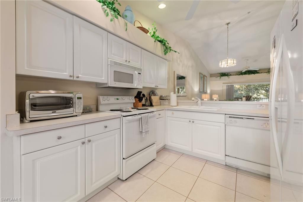 26841 Clarkston Dr, Unit 204, Bonita Springs, FL 34135 Photo