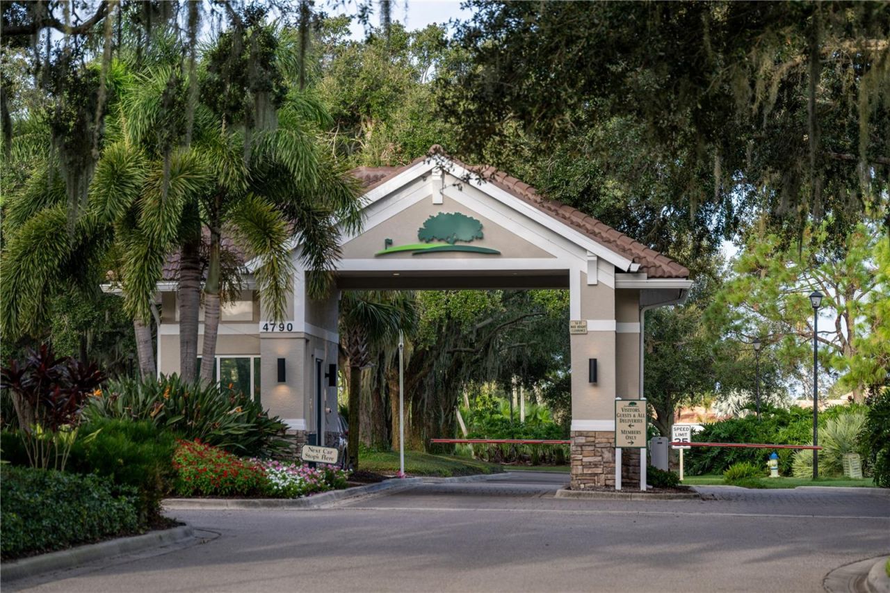 4619 Chase Oaks Drive, Sarasota, FL 34241 Photo