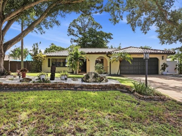 624 SAINT ANDREWS DRIVE , SARASOTA, FL 34243