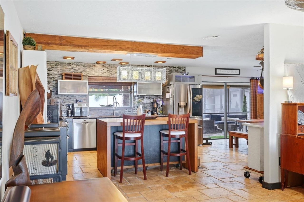 624 Saint Andrews Drive, Sarasota, FL 34243 Photo