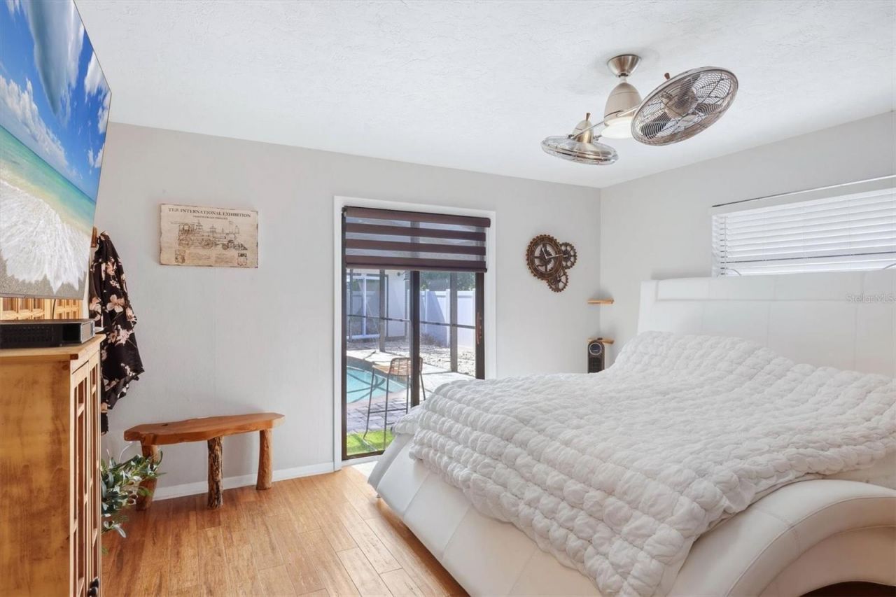 624 Saint Andrews Drive, Sarasota, FL 34243 Photo