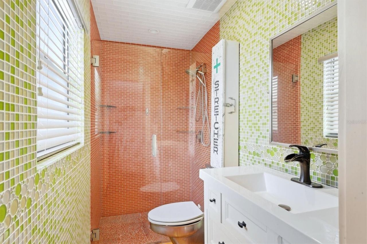 624 Saint Andrews Drive, Sarasota, FL 34243 Photo
