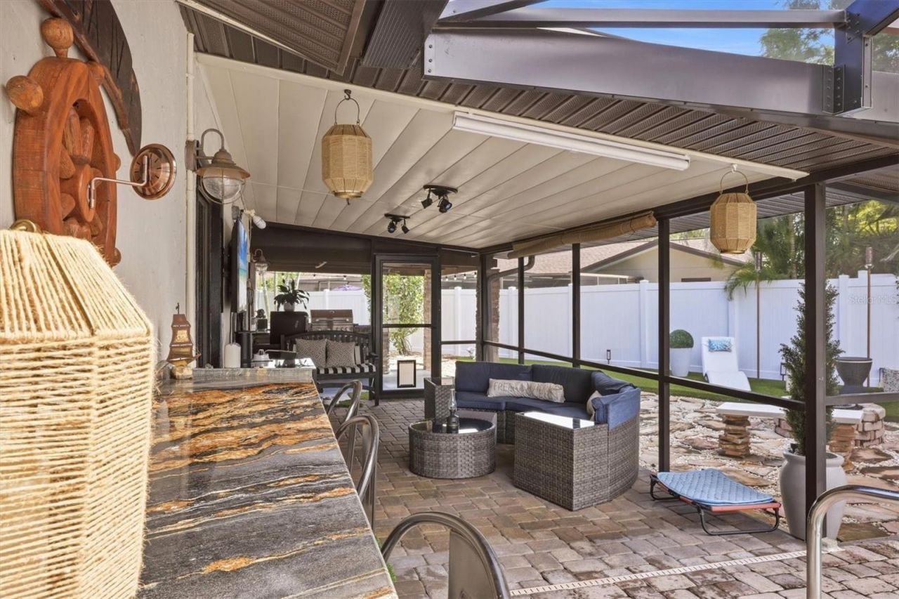 624 Saint Andrews Drive, Sarasota, FL 34243 Photo