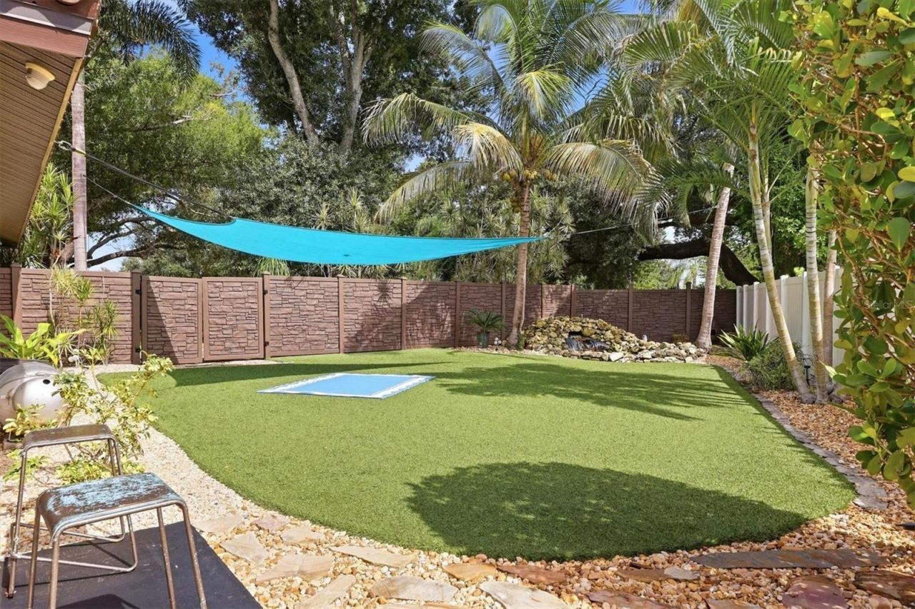 624 Saint Andrews Drive, Sarasota, FL 34243 Photo