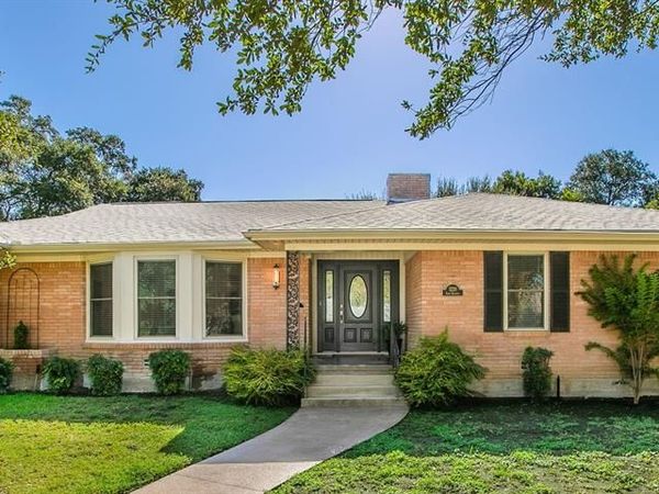 5220 Lake Charles Drive , Waco, TX 76710