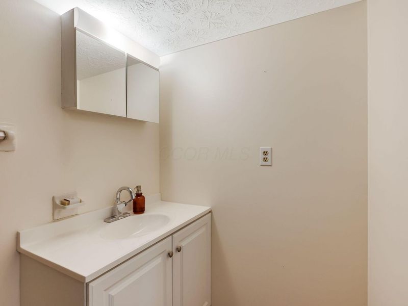 3542 Triton Court, Westerville, OH 43081 Photo 17