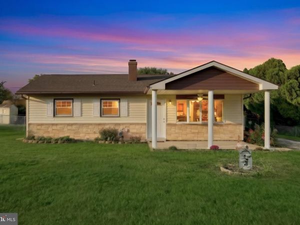 2435 DUNBAR ROAD , YORK, PA 17408