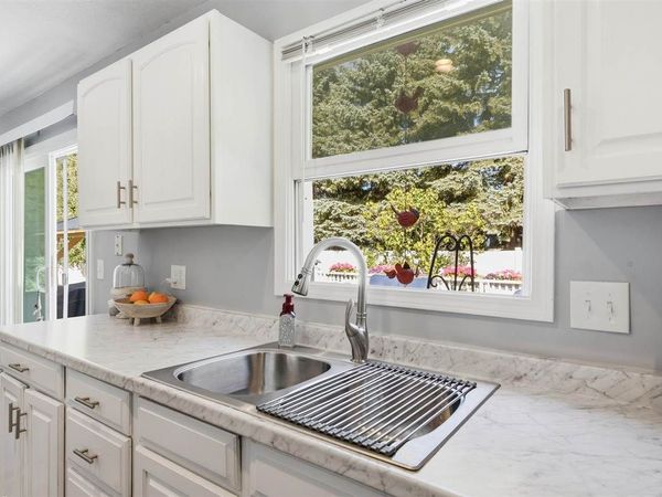1102 Charlo Street, Charlevoix, MI 49720