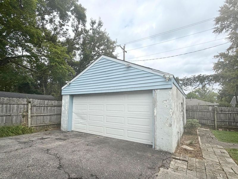 1054 S James Road, Columbus, OH 43227 Photo 22