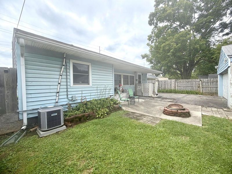 1054 S James Road, Columbus, OH 43227 Photo 3