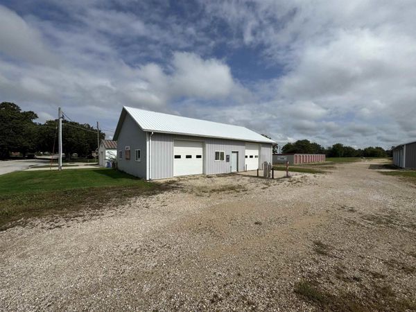 240 Elm Street, Allison, IA 50602