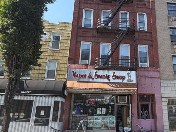 325 Graham Avenue, Brooklyn, NY 11211