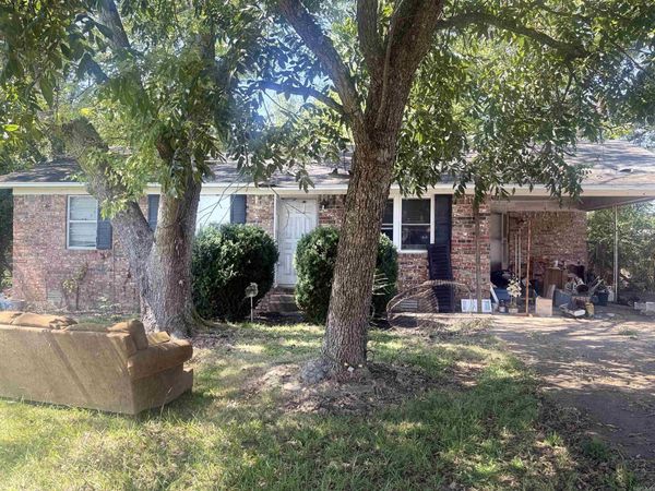 304 S Holly Street , Beebe, AR 72012