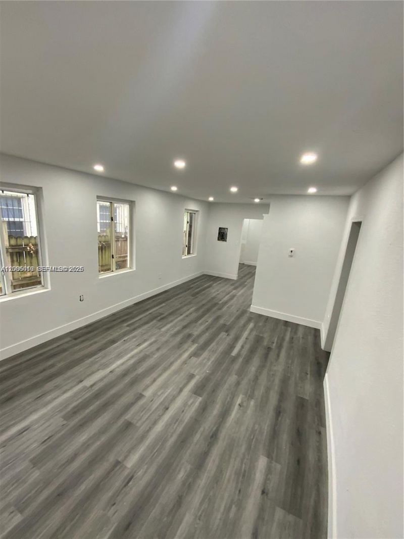 8141 NW 5th Ct, Miami, FL 33150 Photo