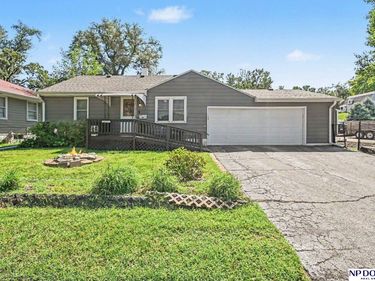 6639 Bedford Avenue, Omaha, NE 68104
