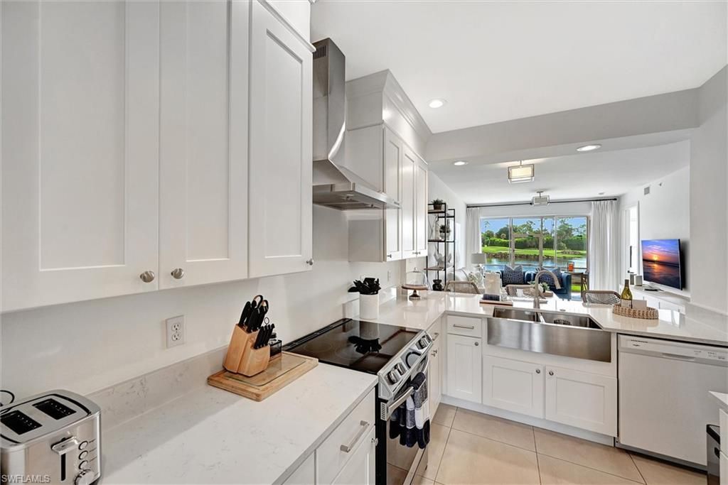 7885 Mahogany Run Ln, Unit 1513, Naples, FL 34113 Photo