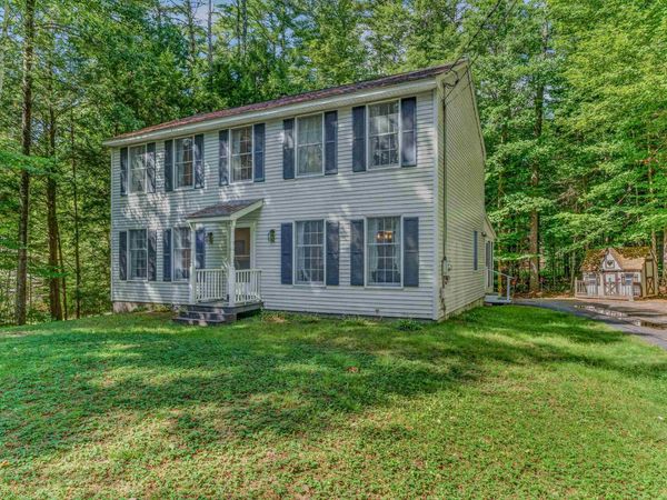 195 Castle Lane, Bristol, NH 03222
