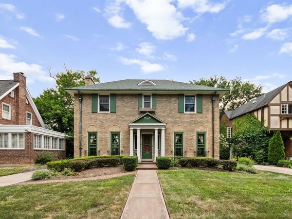 525 Wisner Street , Park Ridge, IL 60068