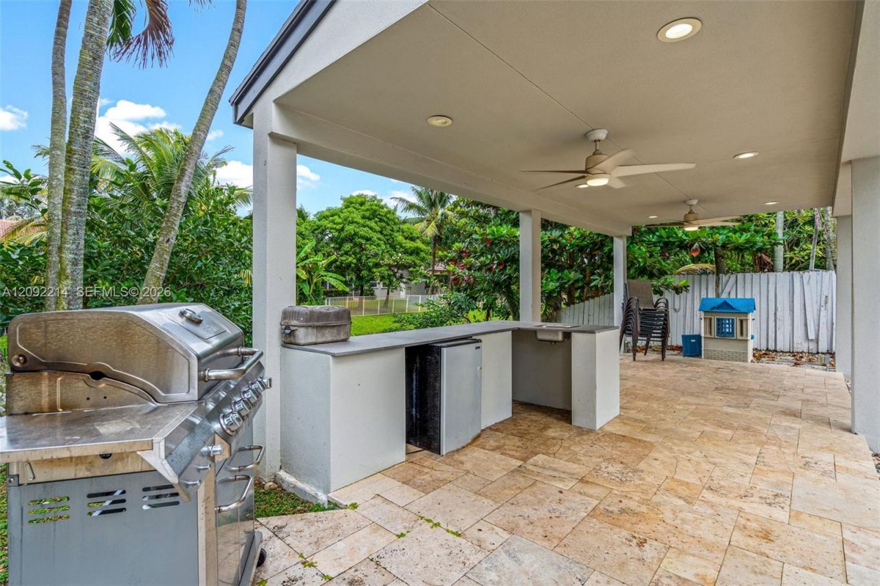 8351 SW 39th Ct, Davie, FL 33328 Photo