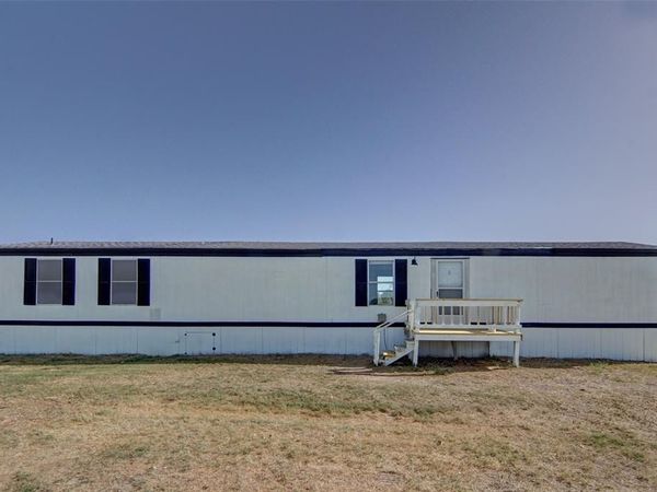 191 Oakley Circle , Weatherford, TX 76085