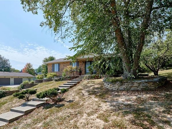 1503 Riverview Drive , Elsberry, MO 63343