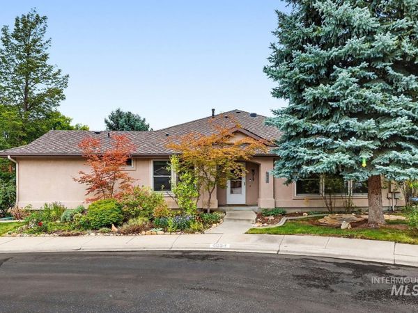4854 Lakeview Place, Garden City, ID 83714