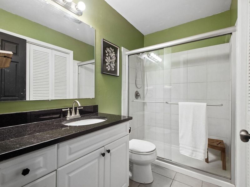 2815 Chateau Circle S, Unit 38, Columbus, OH 43221 Photo 14