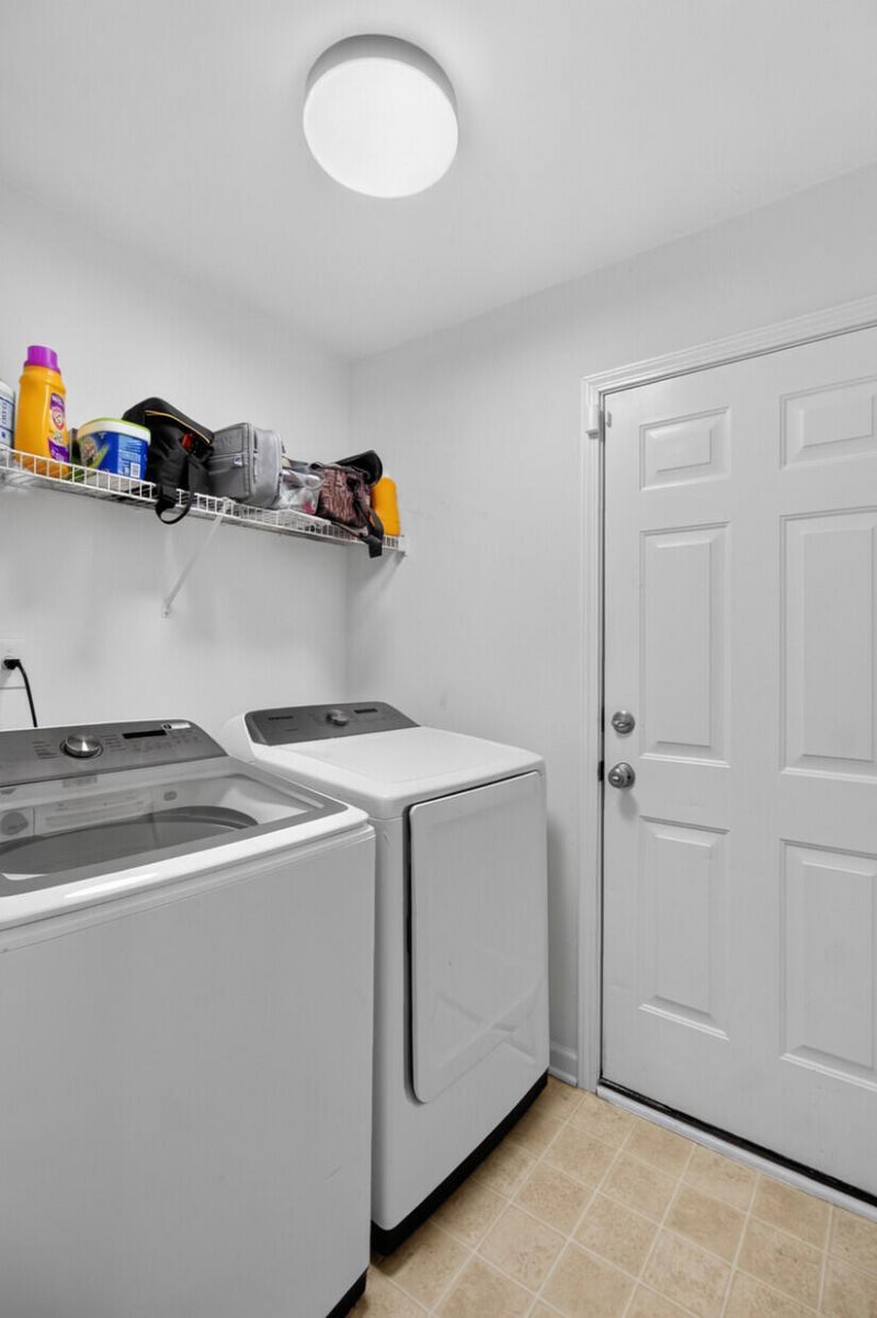 1280 Palm Cove Drive Photo 33