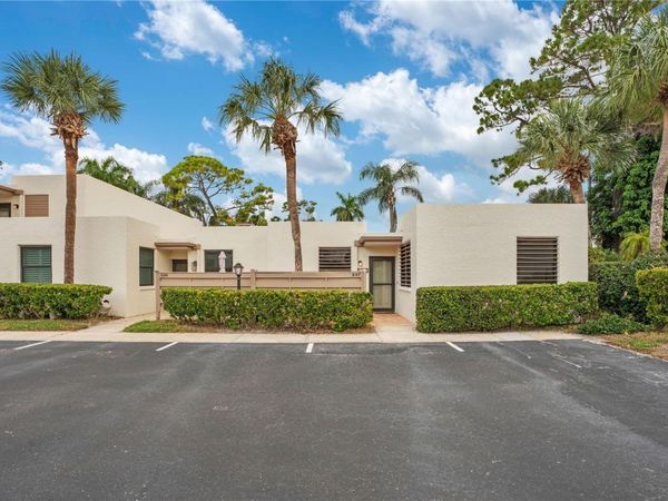 597 LAKESIDE DRIVE , Unit 205, BRADENTON, FL 34210