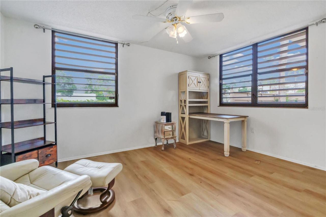 597 Lakeside Drive , Unit 205, Bradenton, FL 34210 Photo