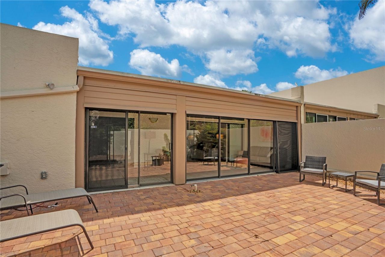597 Lakeside Drive , Unit 205, Bradenton, FL 34210 Photo