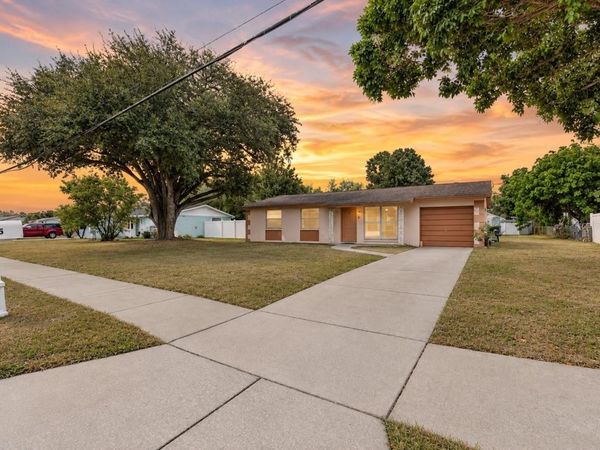 205 MILLER MAC ROAD , APOLLO BEACH, FL 33572