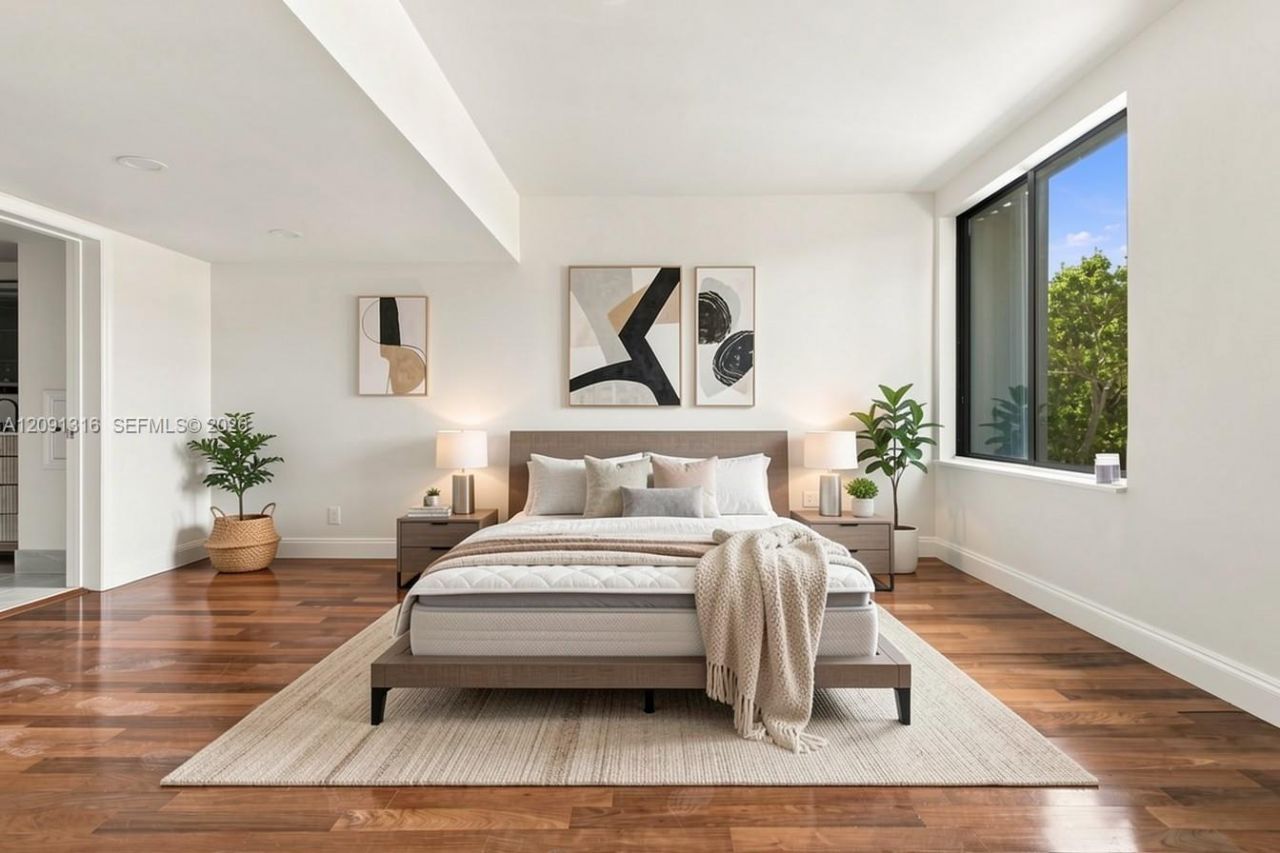 1542 NE Quayside Ter , Unit D2, Miami, FL 33138 Photo