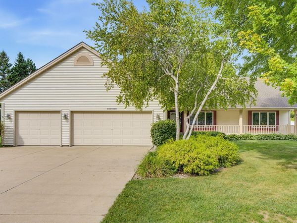 W152S7689 Mystic Dr, Muskego, WI 53150