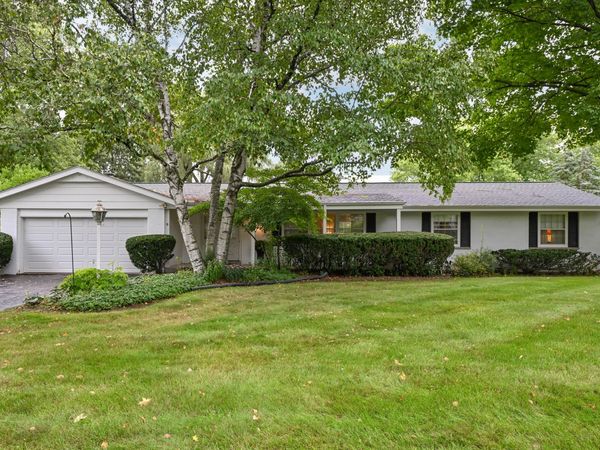 2120 Elm Tree Rd, Elm Grove, WI 53122